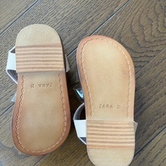 ZARAのサンダルの画像