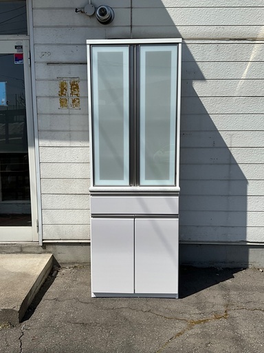 美品 食器棚 ニトリ家具 ホワイト お買い得商品！