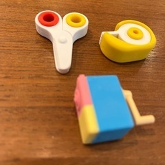 お楽しみ消しゴムセット（３つ）の画像