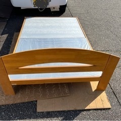 セミダブルベットマットレスセットの画像