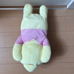　プーさん　赤いほっぺ　寝そべりスーパーラージーぬいぐるみ　新品の画像