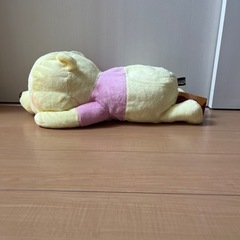 　プーさん　赤いほっぺ　寝そべりスーパーラージーぬいぐるみ　新品の画像