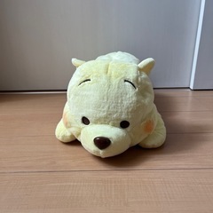 　プーさん　赤いほっぺ　寝そべりスーパーラージーぬいぐるみ　新品