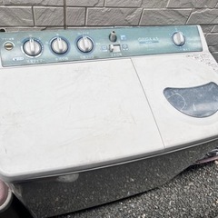 珍しい二層式洗濯機。別途配送可能！工場や農業にも