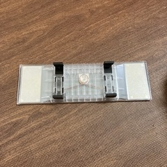車のミラーの画像