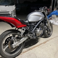 バリオス250 カフェ仕様　不動レストアベースの画像