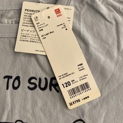 〈ユニクロ〉SNOOPY Tシャツ120の画像