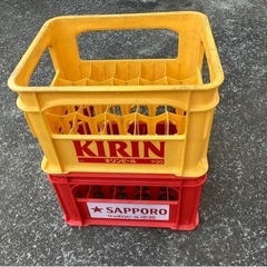 インテリアに！ビールケース2個セットの画像