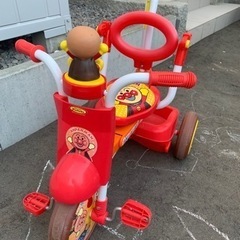 アンパンマン 三輪車の中古が安い！激安で譲ります・無料で