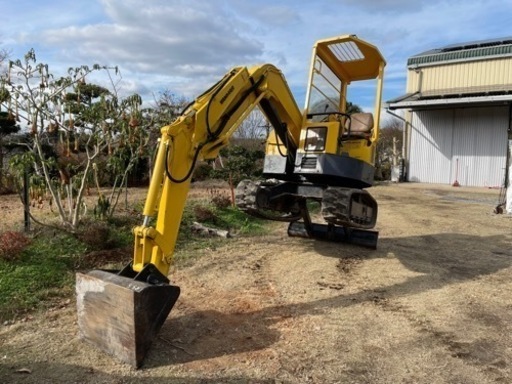 ショベルカー　3トン　B3