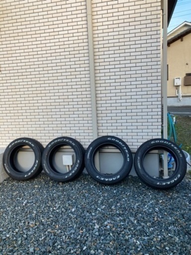 車のパーツ タイヤ、ホイール