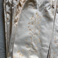 ニトリ　断熱カーテン　2枚セットの画像