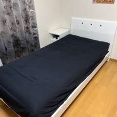 シングルベッド　ホワイト　かわいい