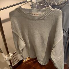 女性用のお洋服(Mサイズ)まとめて差し上げますの画像