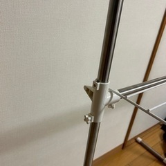 ハンガーラックの画像
