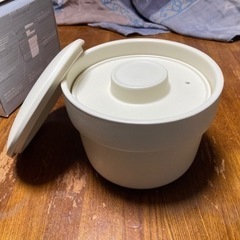 打合せ中　生活雑貨　キッチン用品　鍋