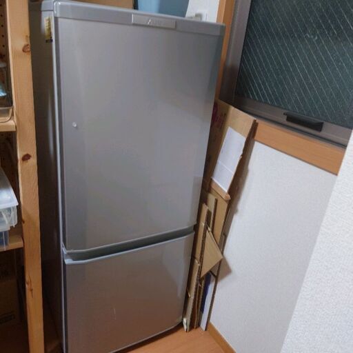MITSUBISHI 2ドア冷蔵庫 146L 2015年製