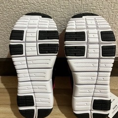 靴/バッグ 靴 スニーカーの画像