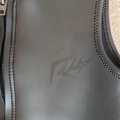 【新品】RSS SURF ウェットスーツ タッパー ベストMLサイズ相当 MLBの画像