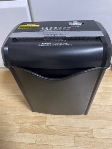 【美品】シュレッダー