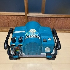 makita マキタ 常圧・高圧エアーコンプレッサー　AC4000  動作品