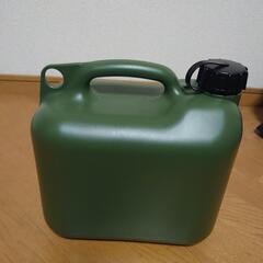 【取引中】【日用品】灯油ポリタンク6ℓの画像