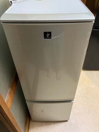 シャープ冷蔵庫　167L