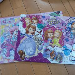 女の子パズル2つ
