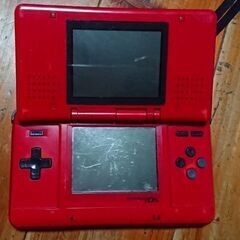 ニンテンドーDS(赤)【充電器つき】
