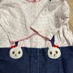 ミキハウスロンパースの画像