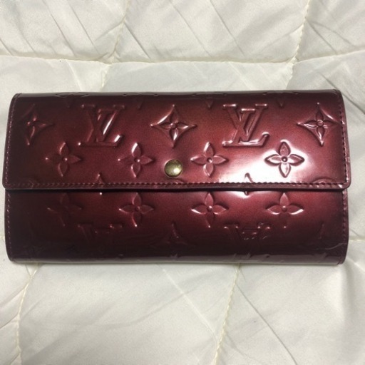ルイヴィトン　長財布　ヴェルニ ポルトフォイユ サラ