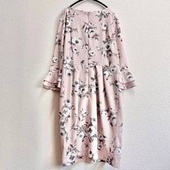 RyuRyu 花柄　ワンピース　フリルスリーブ グリーンの画像