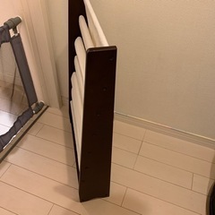 最終値下げ　薄型スリムマガジンラックの画像