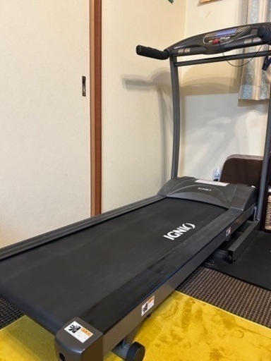 イグニオ　　ランニングマシン