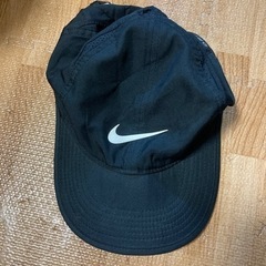 服/ファッション 小物 帽子　キッズ　NIKE  ナイキ　キャップ　56cmの画像