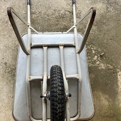 一輪車　運搬用の画像