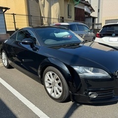 アウディ TT 2.0 車検2年付き！の画像