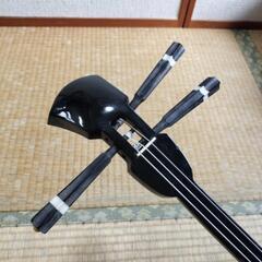 🪕三線＋ハードケース付きの画像