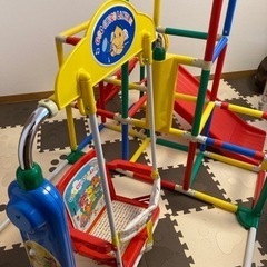室内ジャングルジムの画像