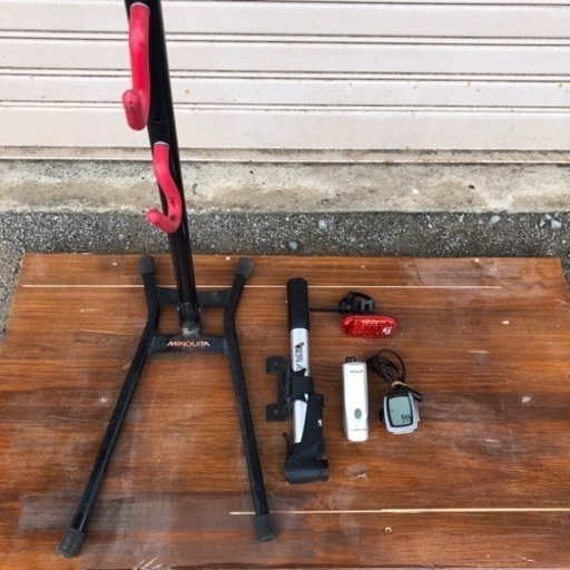 取引終了しました【超美品】タイヤ新品2万円相当のおまけ付きTREK 7.3FX Deore整備済みすぐ乗れます