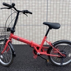 折りたたみ自転車　6段階ギア付き　20インチ　カゴ付き