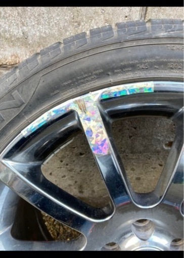 車のパーツ タイヤ、ホイール