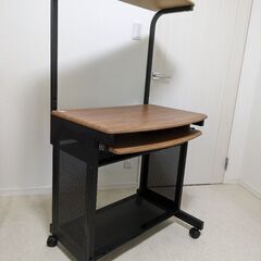 パソコンラック