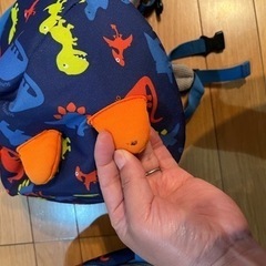 恐竜形キッズリュック　2個の画像
