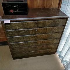 タンスの画像