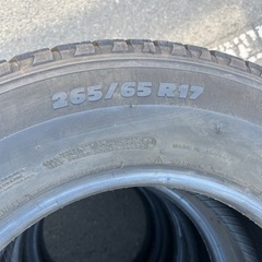 265/65 R17 プラド 夏タイヤ の画像
