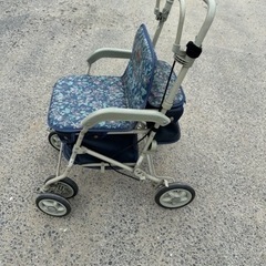 介護　シルバーカー　