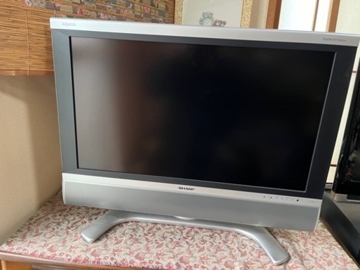 シャープAQUOS 32液晶テレビ