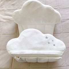 寝返り防止クッション　おむつ替えにも◎の画像