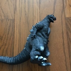 ゴジラフィギュア